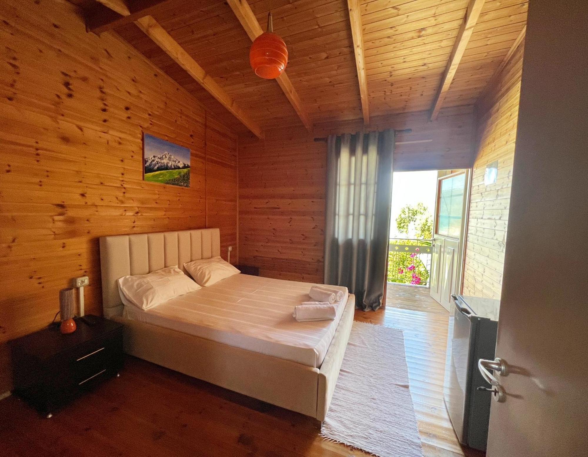 Nili Hotel Vlorë Εξωτερικό φωτογραφία